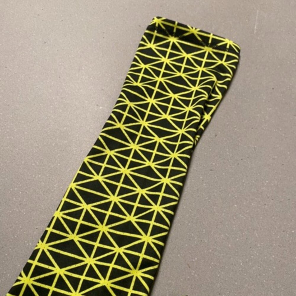 Running Top - Picture 2 of 2